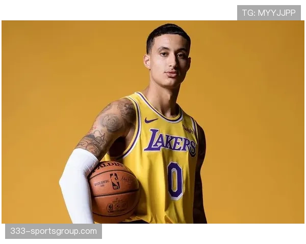 库兹马利用挡拆创造投篮机会提升效率，成为湖人得分关键手