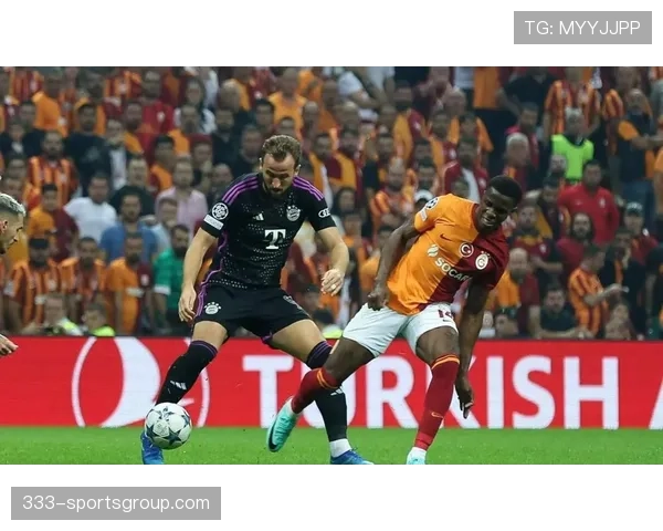 多特蒙德的节奏问题，中场缺乏组织核心，对球队攻防转换效率形成制约