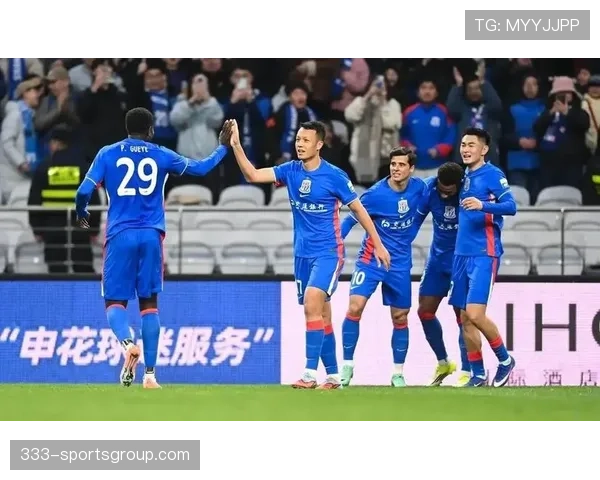 申花边路打不开、进攻宽度不足情况分析：战术执行与球员能力现阶段表现受限