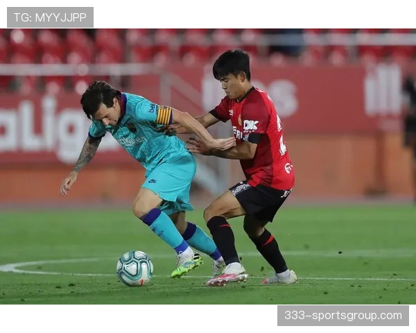 久保建英在高位压迫体系中的回防效率与拼抢作用解析